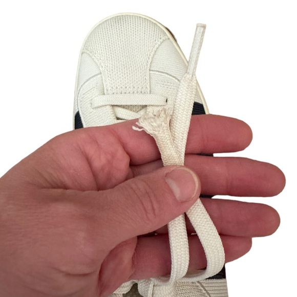 Rothy's Blackberry Block Lace ups 9 - Picture 8 of 12